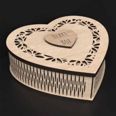 ​​​​​​​Large Heart Shaped Box